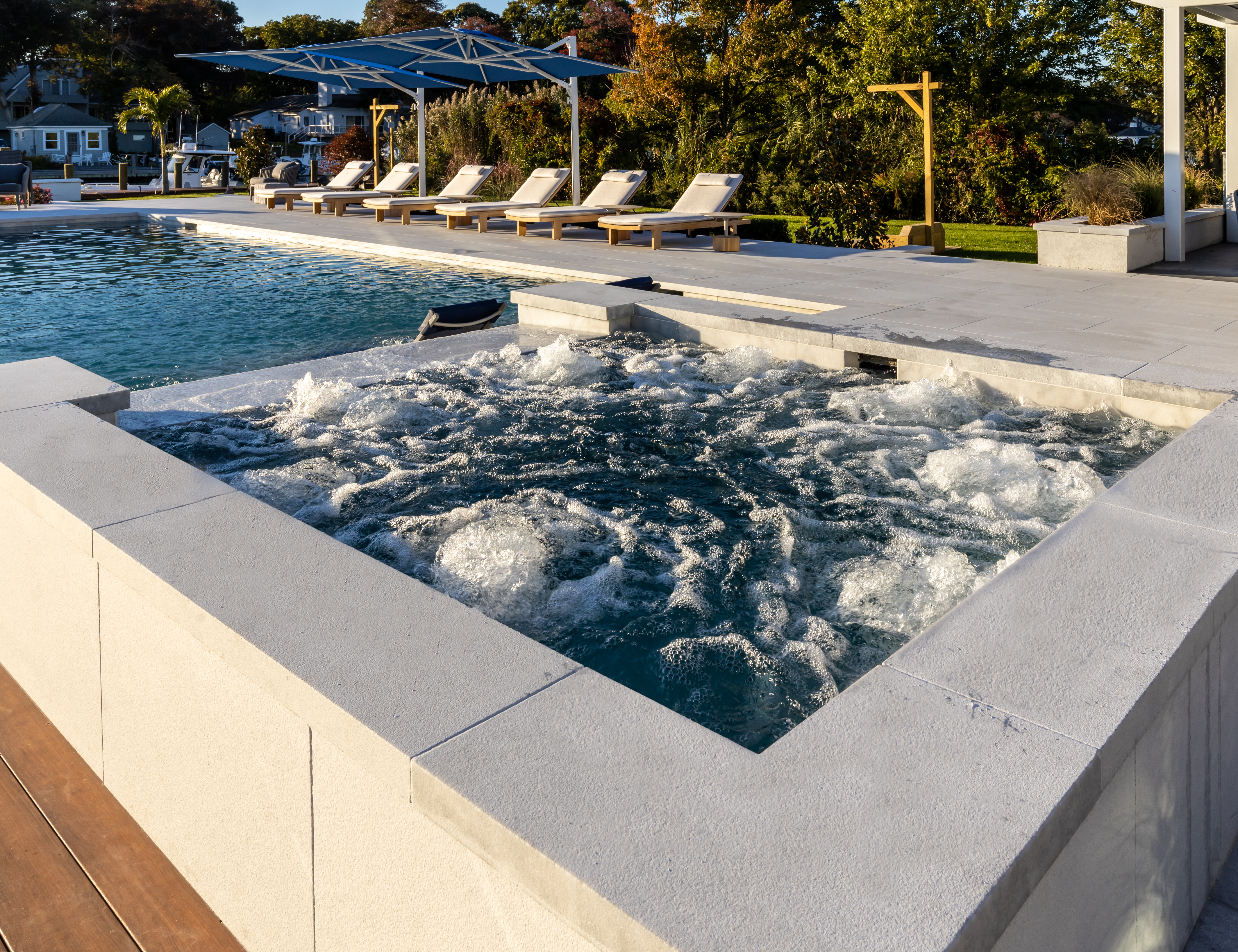 BIANCO CLASSIC POOL TILE application photo 0