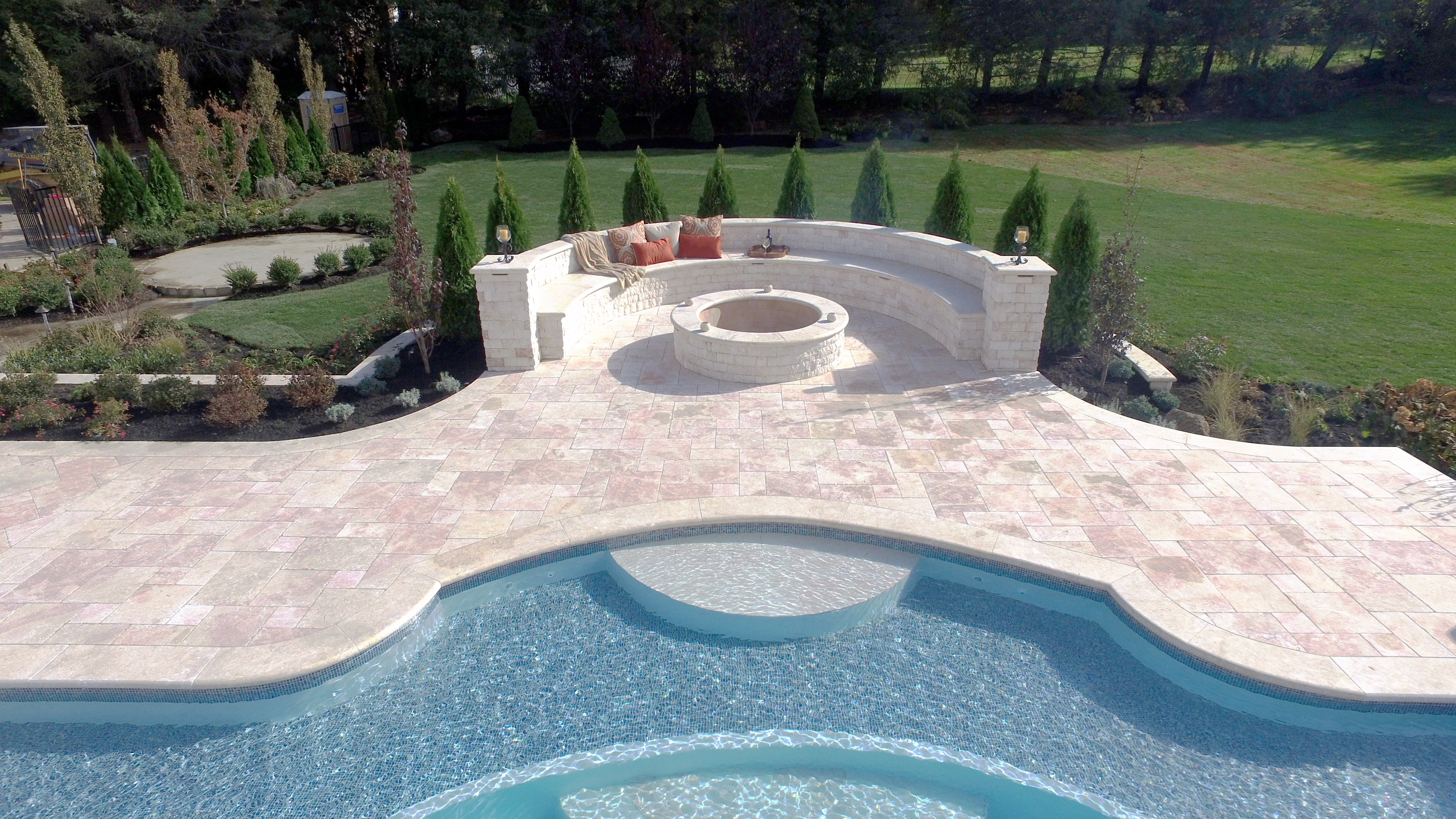 CREMA EDA® ROSA COPING & TREADS application photo 4
