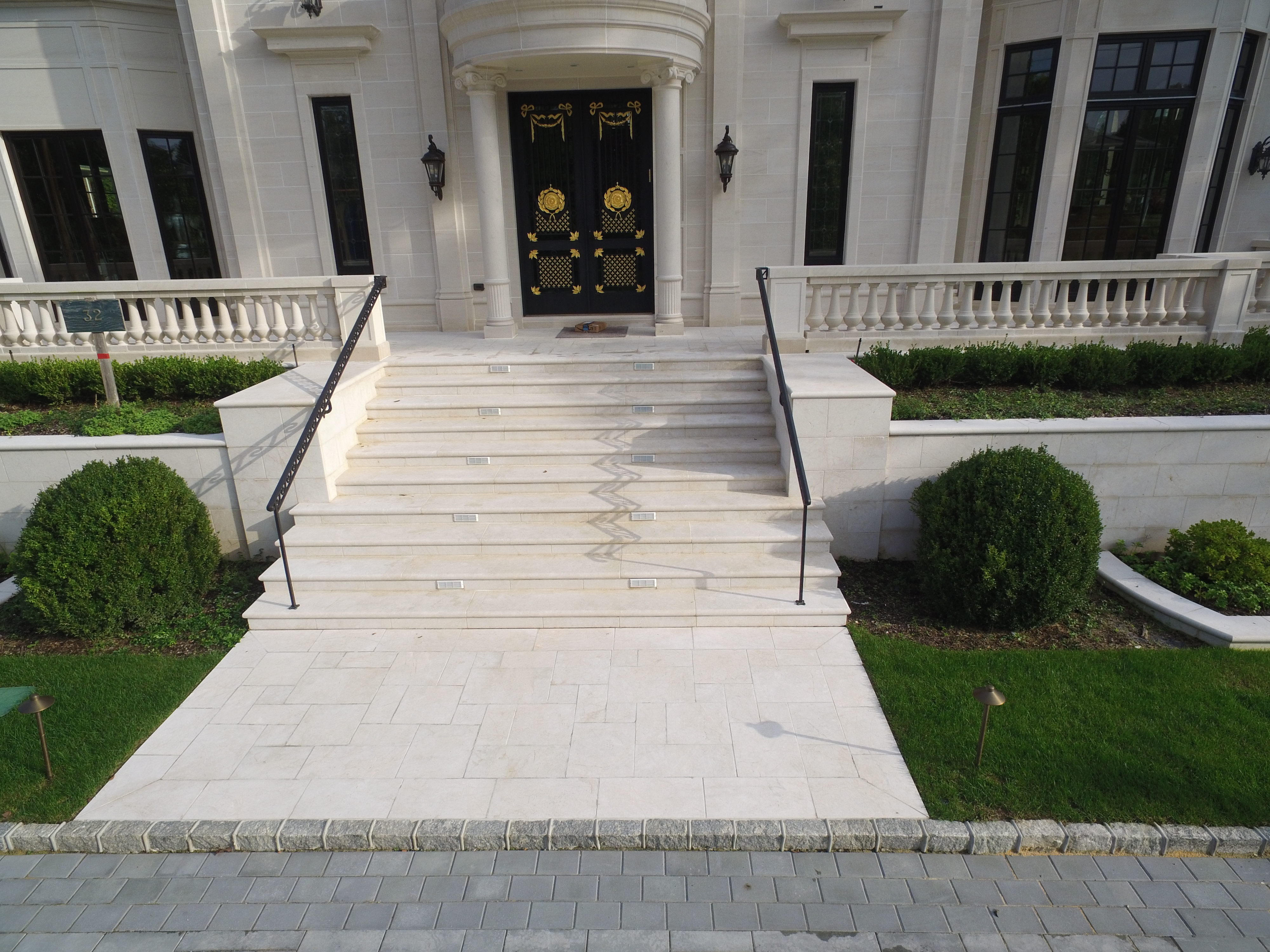 CREMA EDA® COPING & TREADS application photo 5