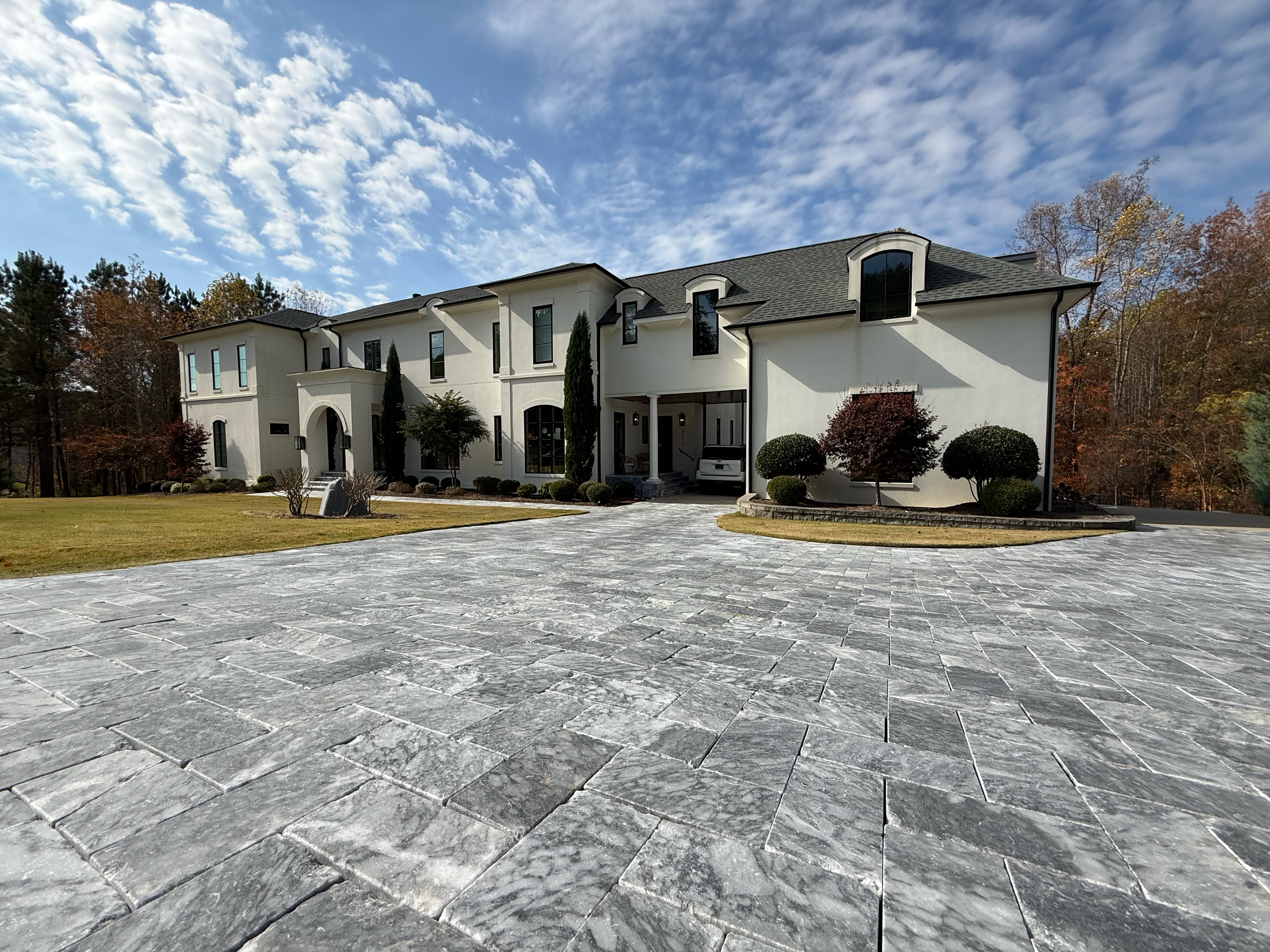 DEEP BLUE® DRIVEWAY PAVERS application photo 4