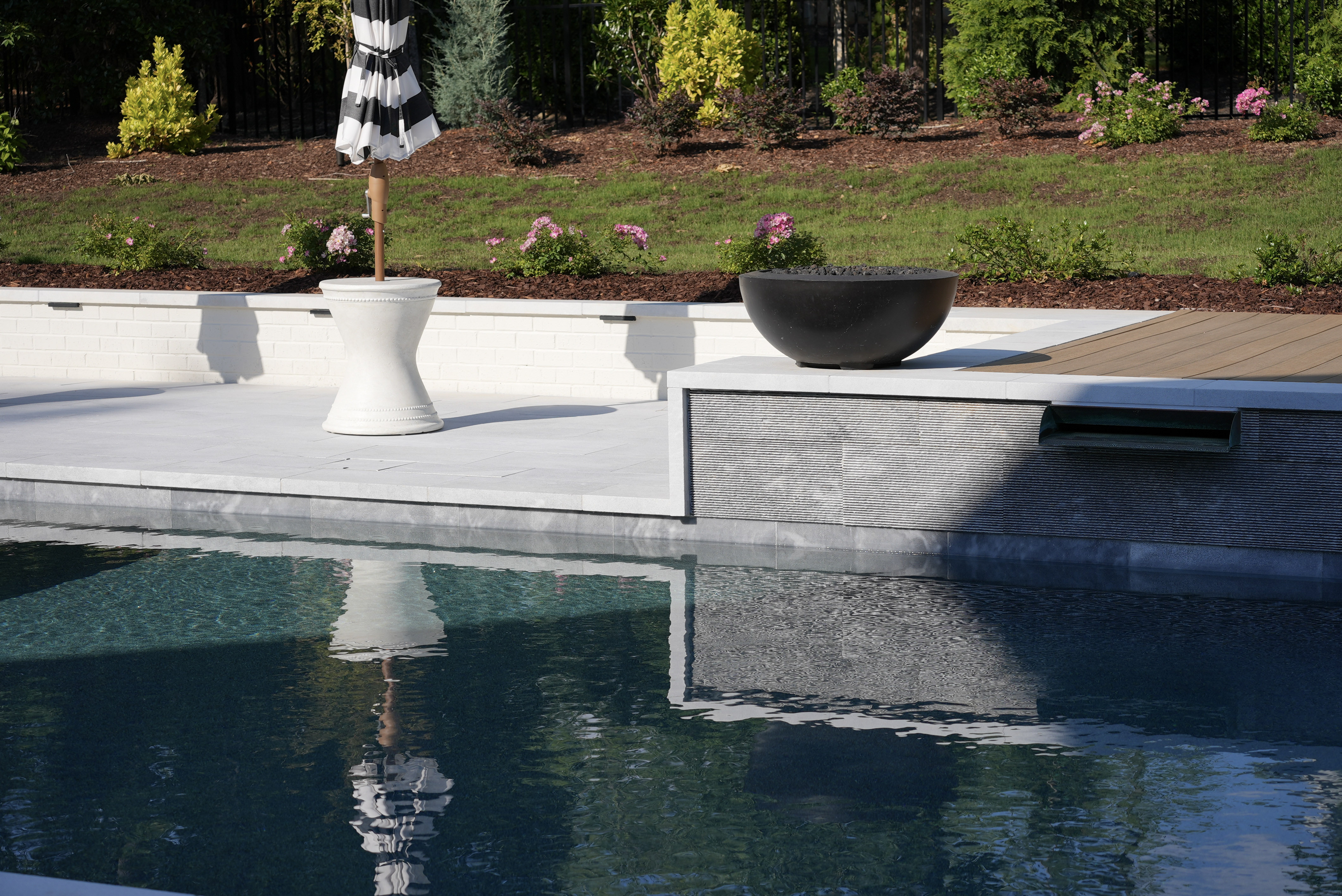 AFYON CLOUD® POOL TILES application photo 5