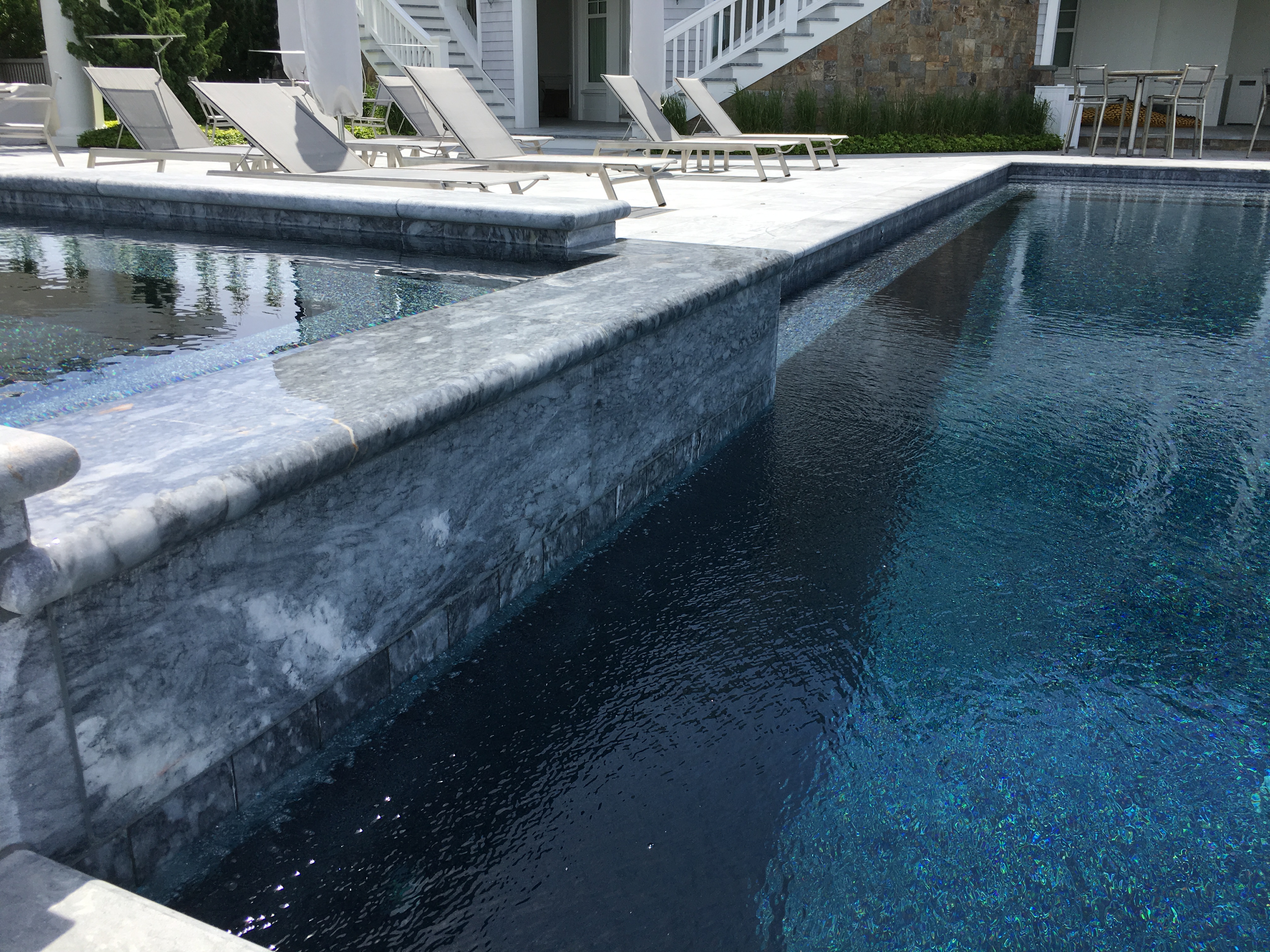 DEEP BLUE® POOL TILES application photo 2
