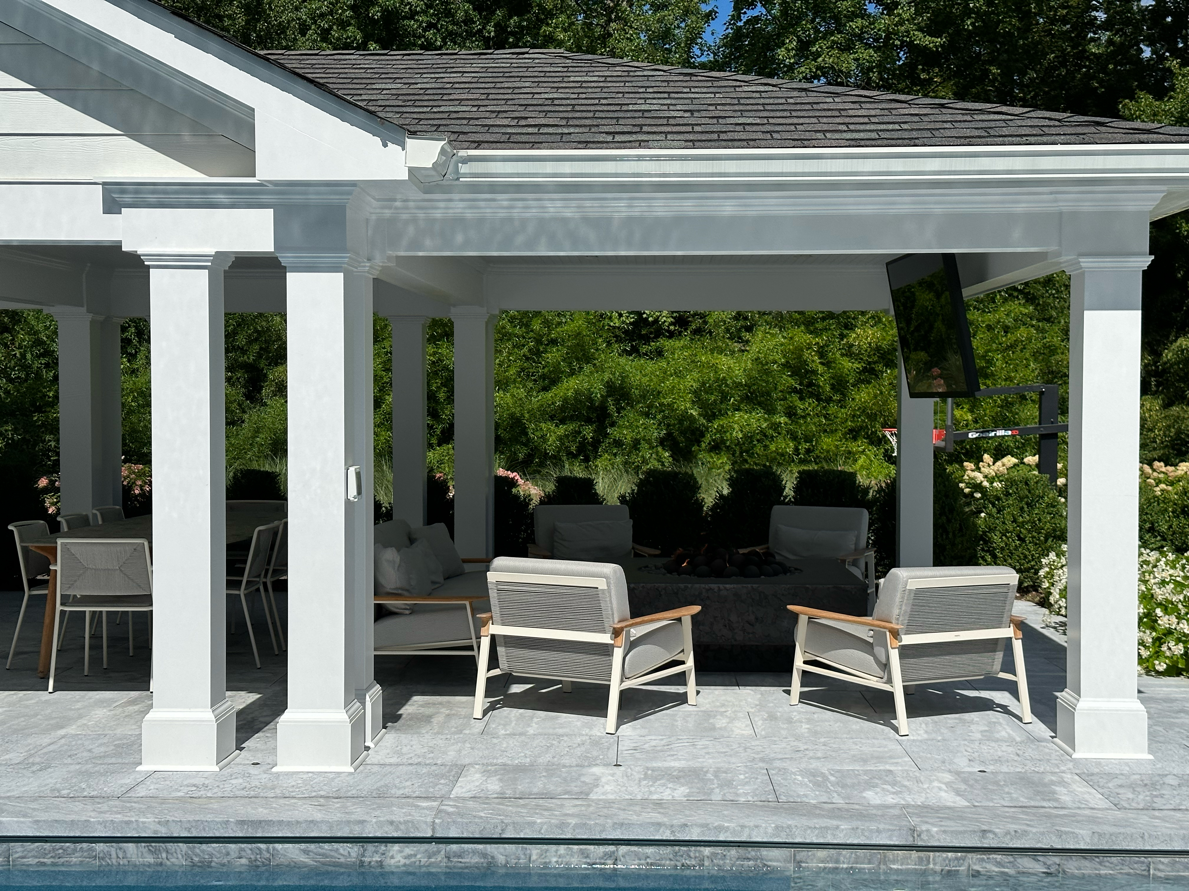 DEEP BLUE® POOL TILES application photo 5