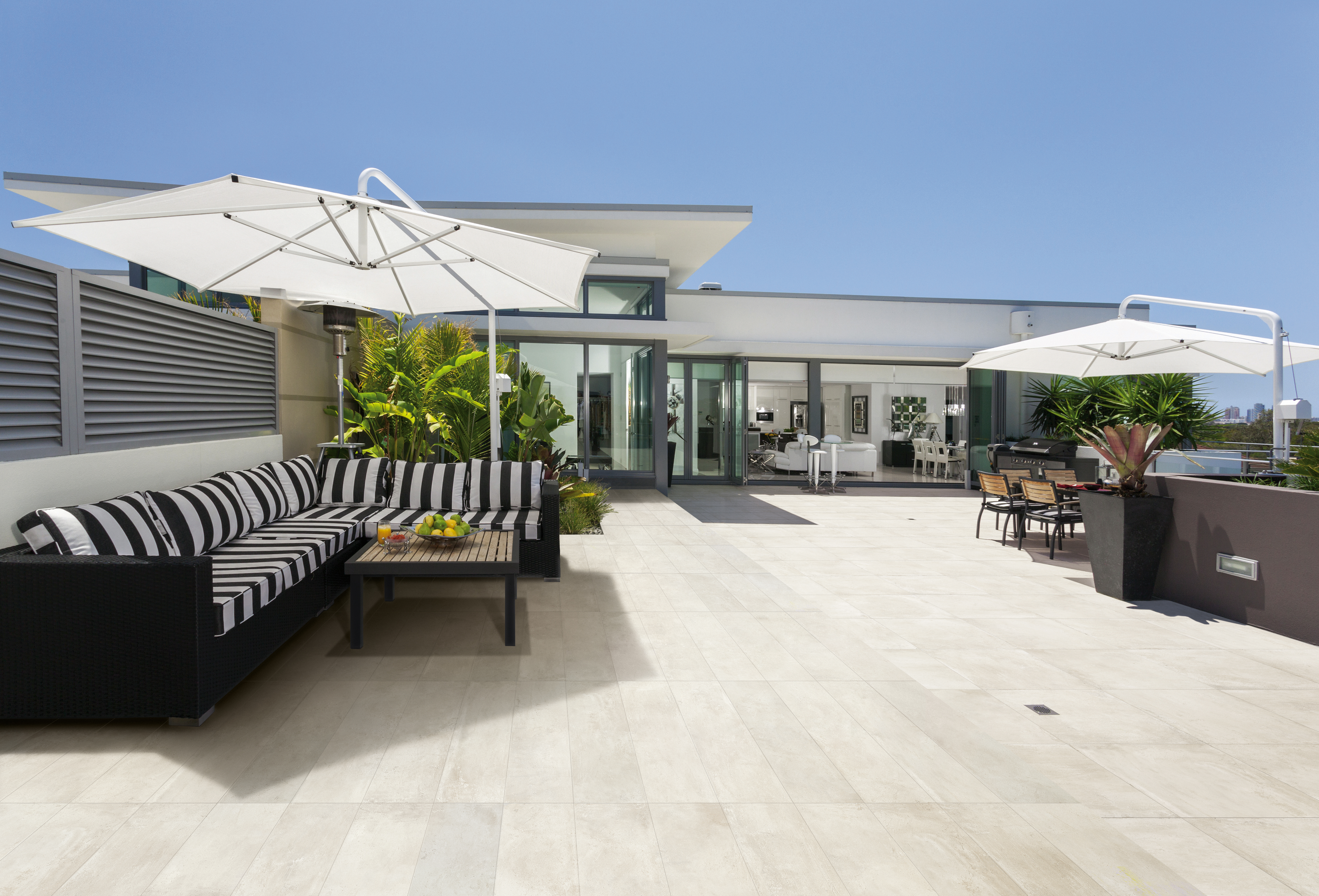 +ONE OUTDOOR PORCELAIN application photo 1