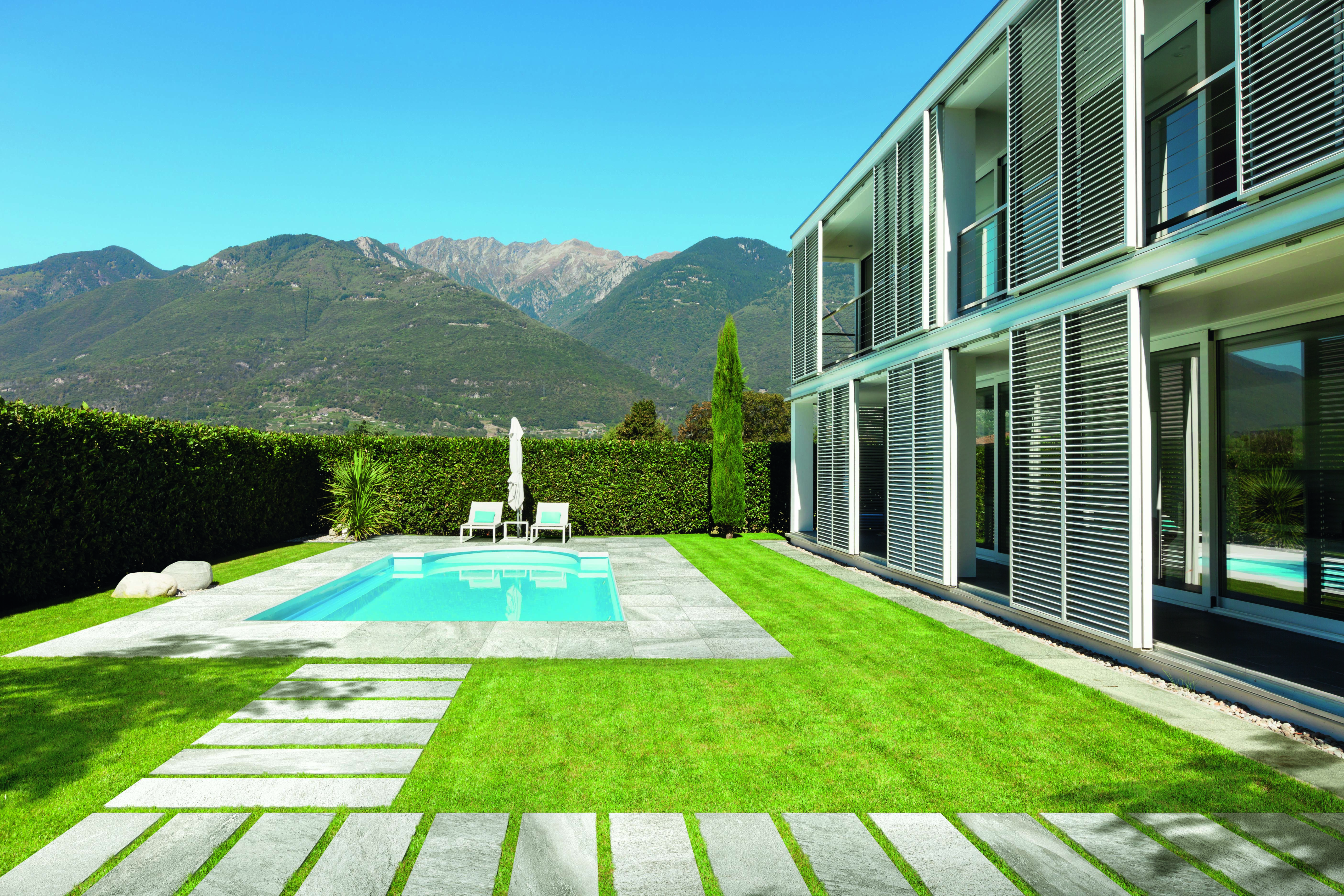 QUARTZ OUTDOOR PORCELAIN application photo 1