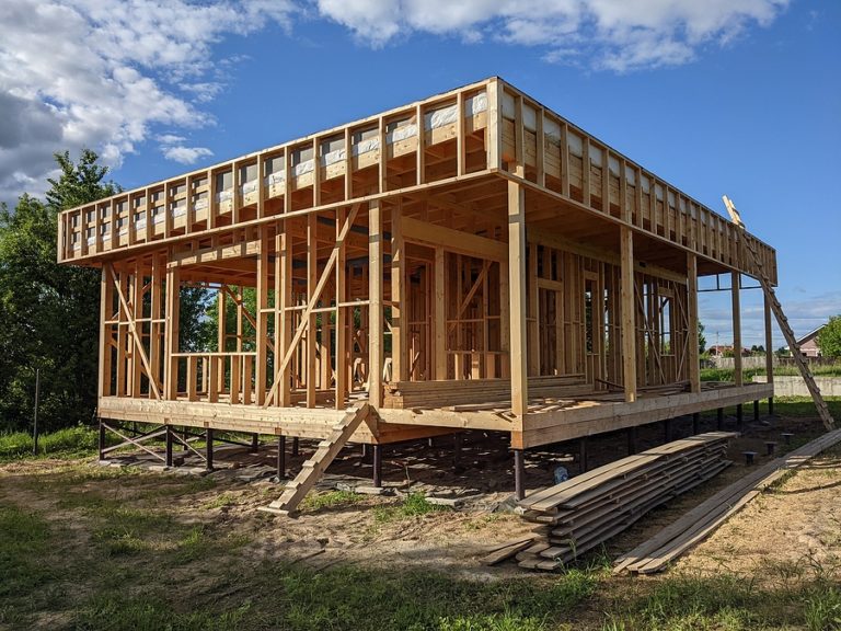 The Basics of Building a Timber Frame House Post & Beam Homes Inc