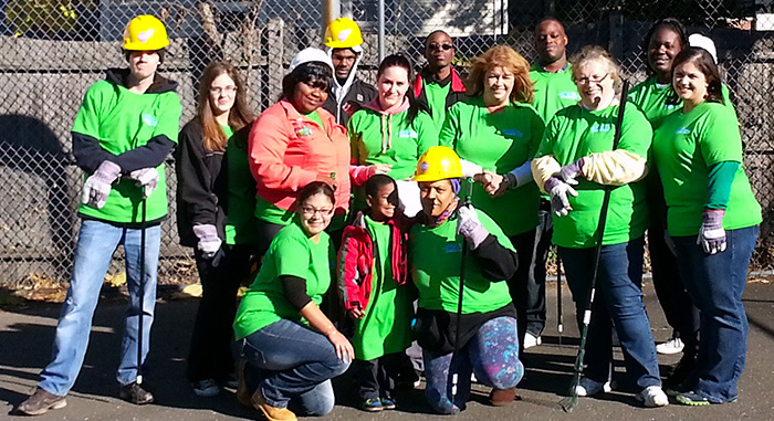 cciTeam CCI Team Helping our Community at the "Green Day Cleanup"
in the City of Stamford