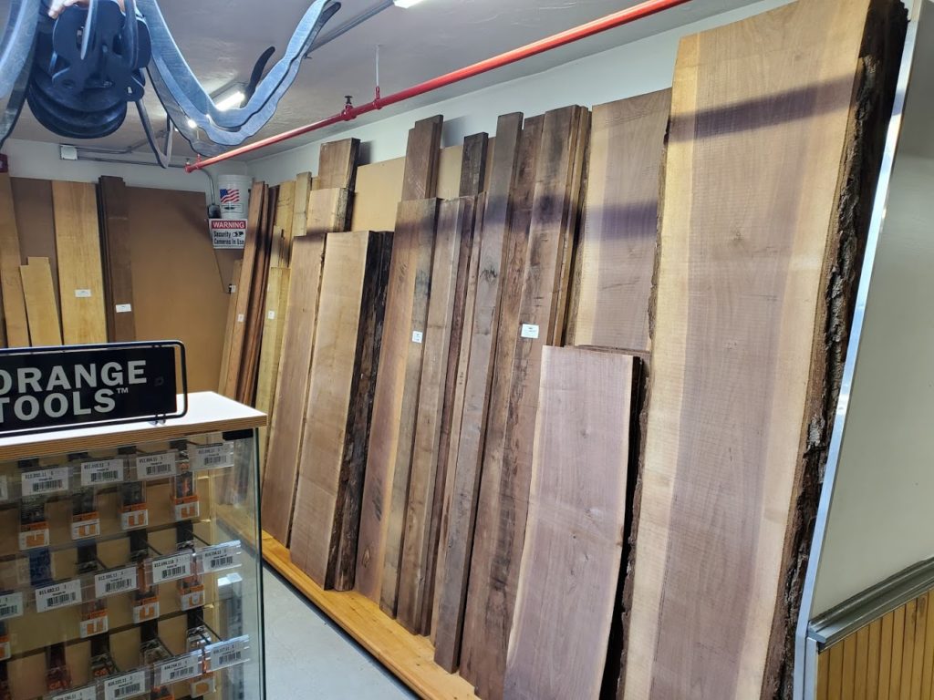 hardwood slabs and live edge lumber