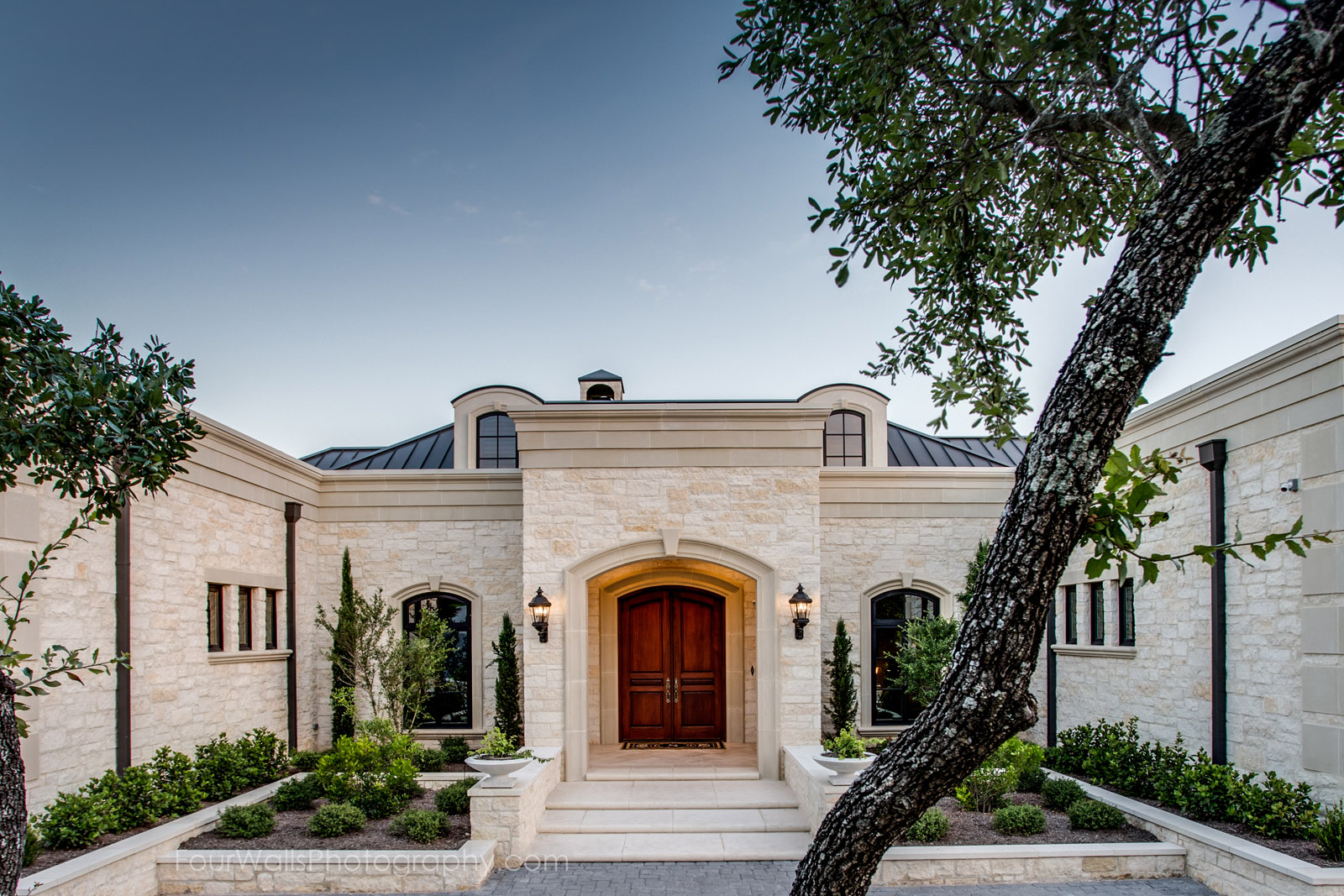 Front entry daylight