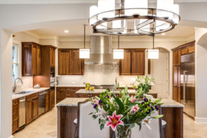 10 Kitchen from dining table