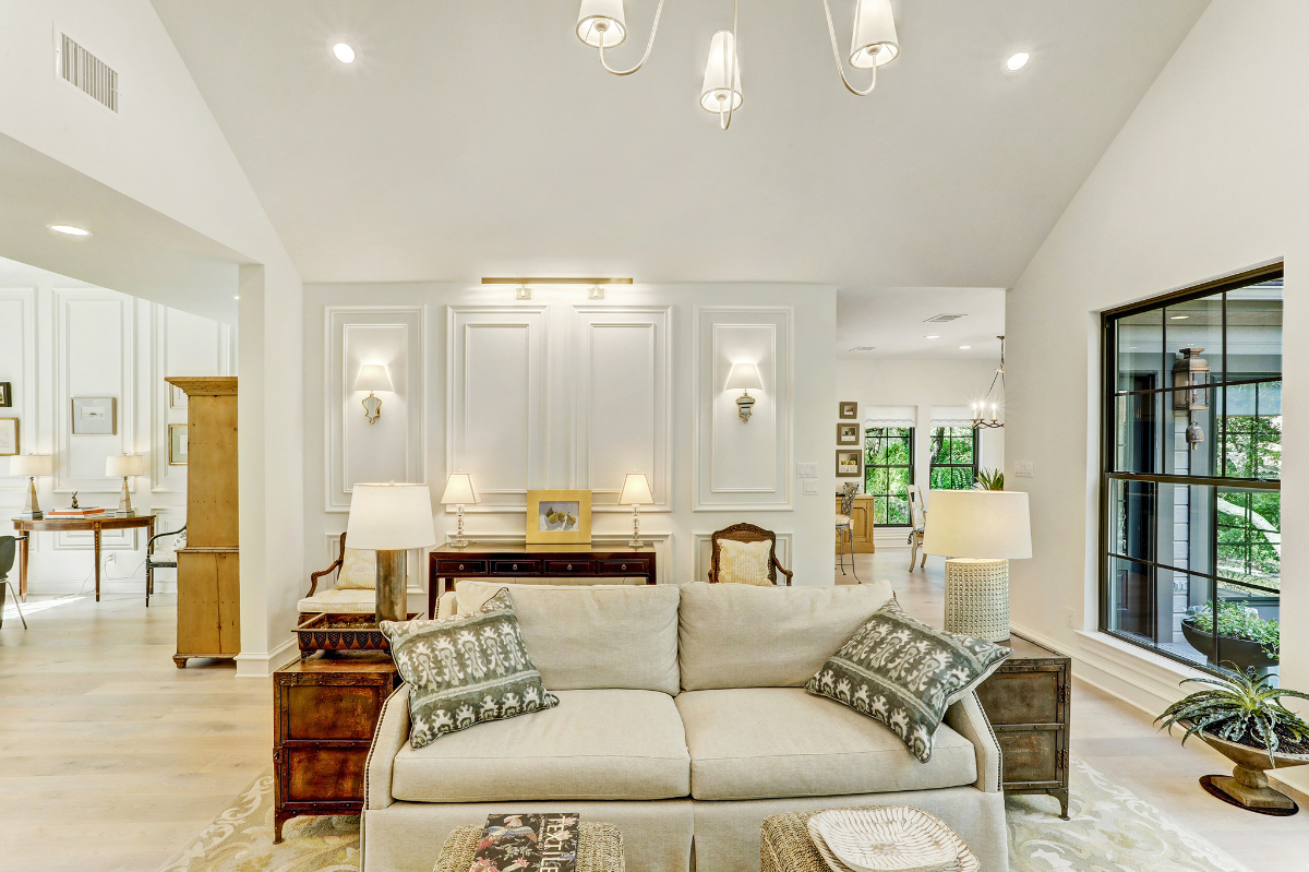 Great room to back wall