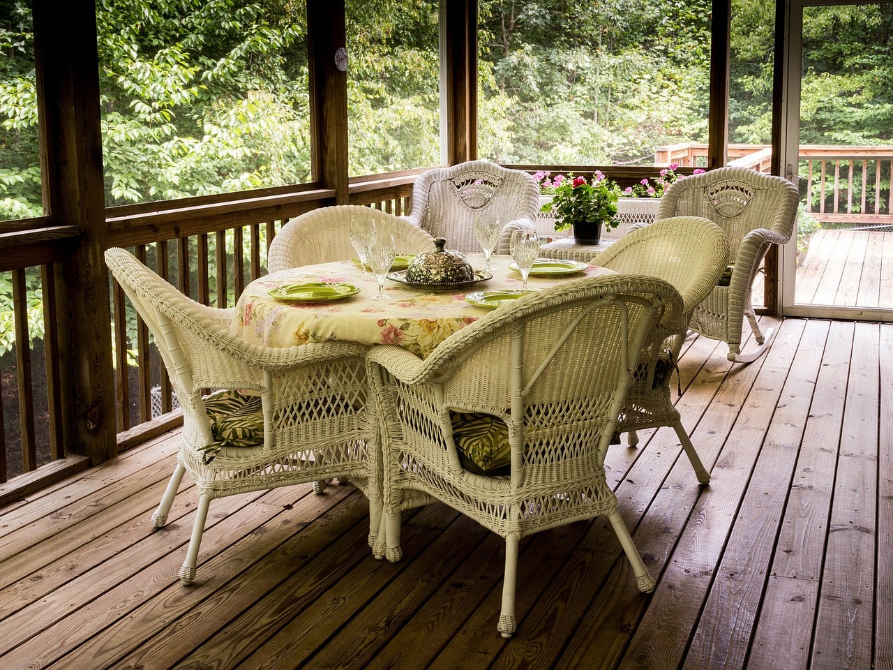 3 Reasons Why Adding a Screened Porch to Your Home Adds Value Souris River