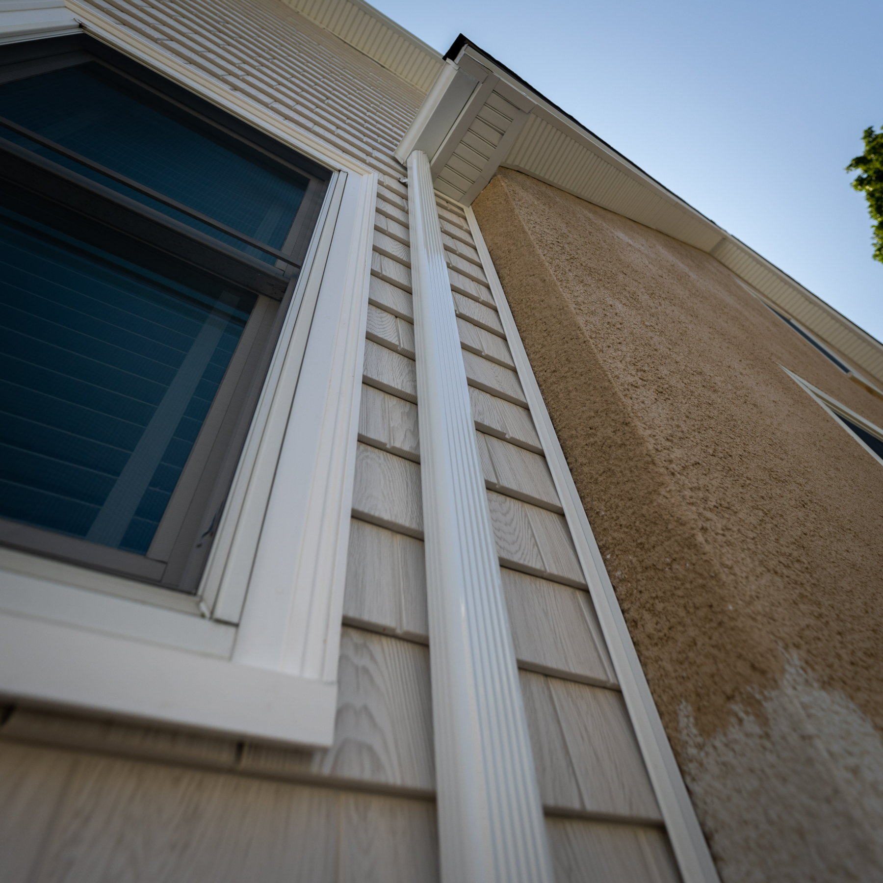Row Gutter Photo Gallery - Elite Gutters