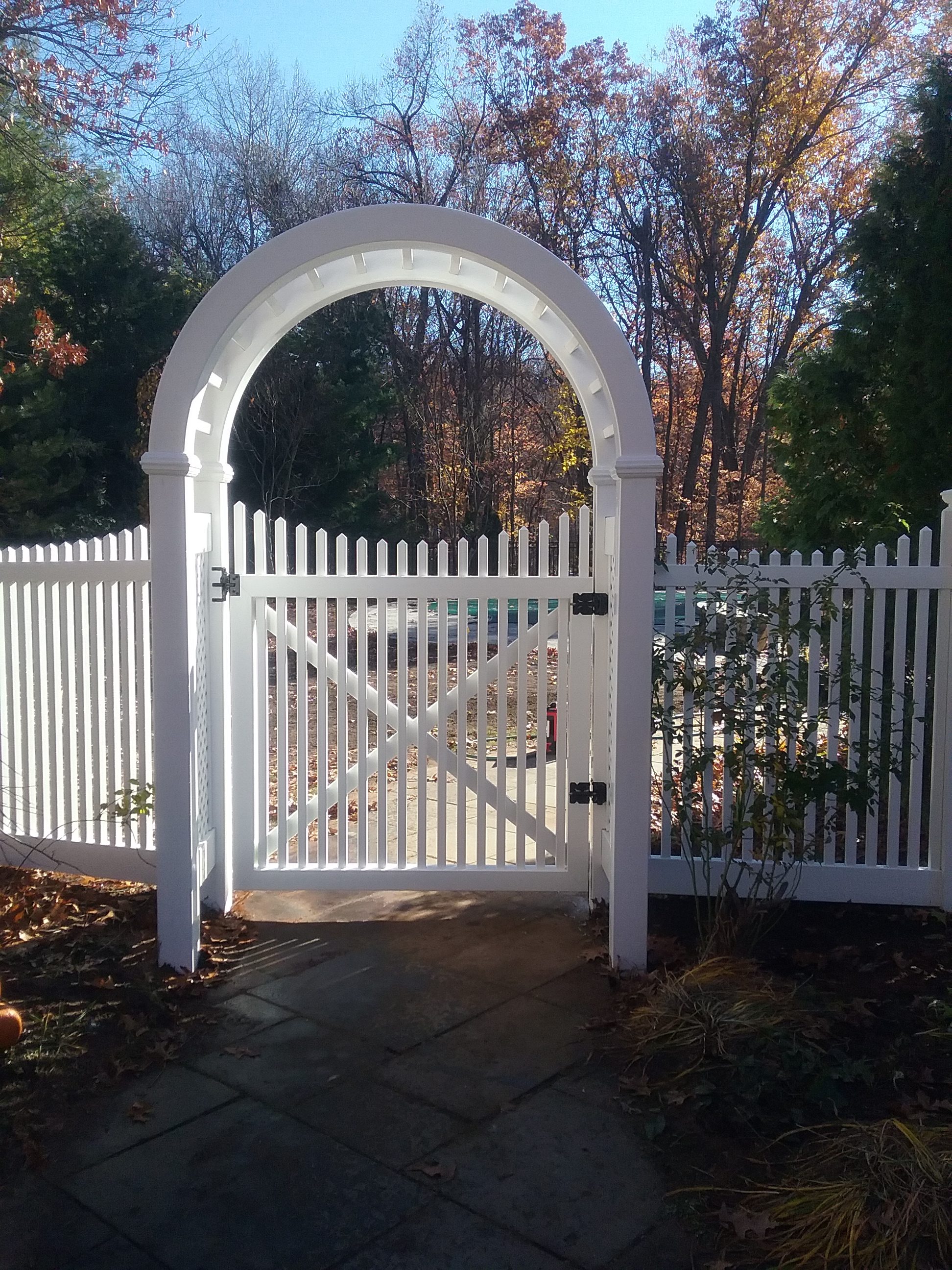 Arbor & Pergola Installation