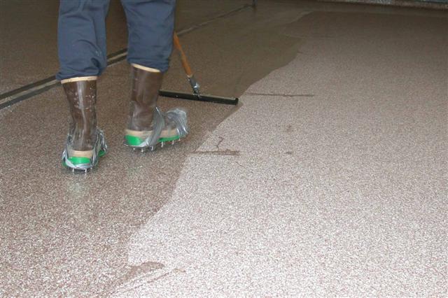 You Can Refurbish Your Floors With The Epoxy Floor Coatings